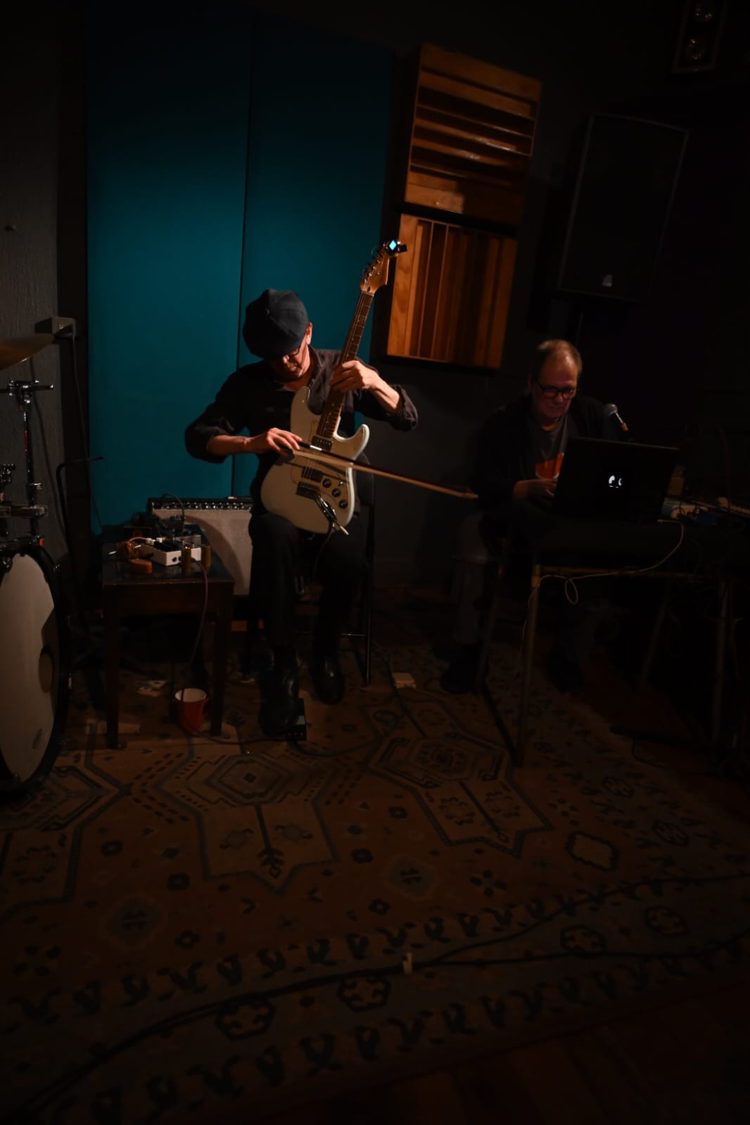 Schnee + Antonia Valladares + No Hnos Carrasco